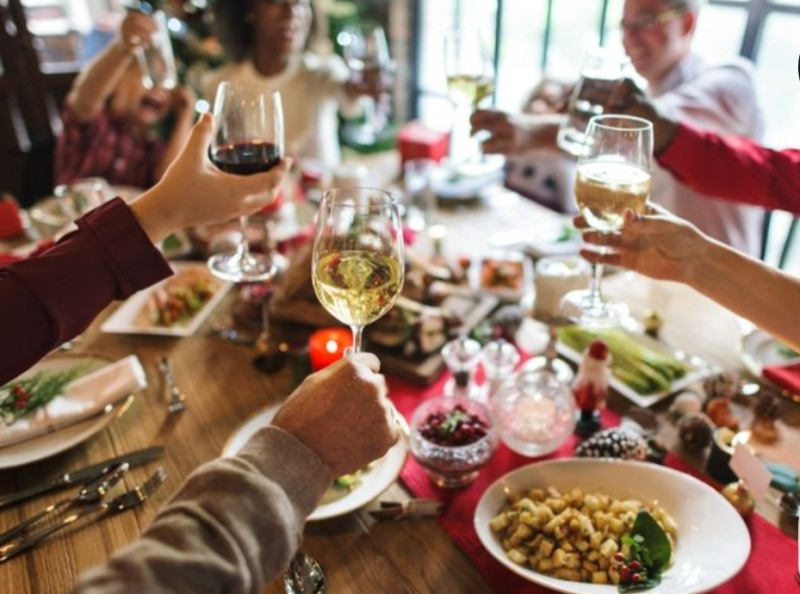 Подкаблучники.