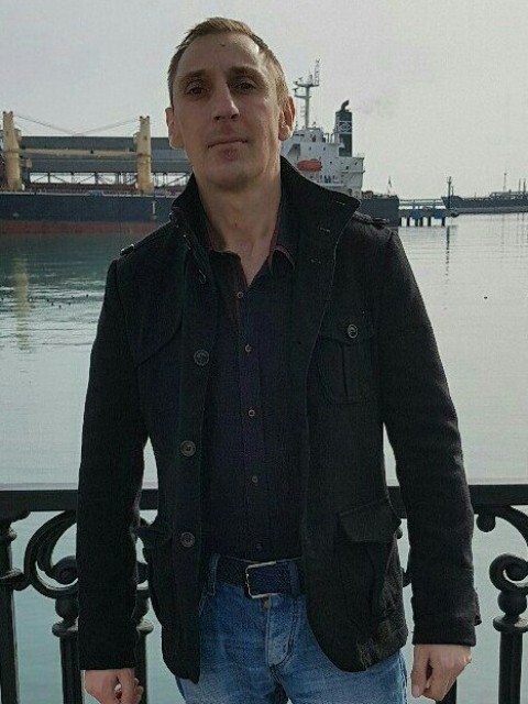 Денис, Россия, Ростов-на-Дону, 43 года. Чудовище ищет красавицу