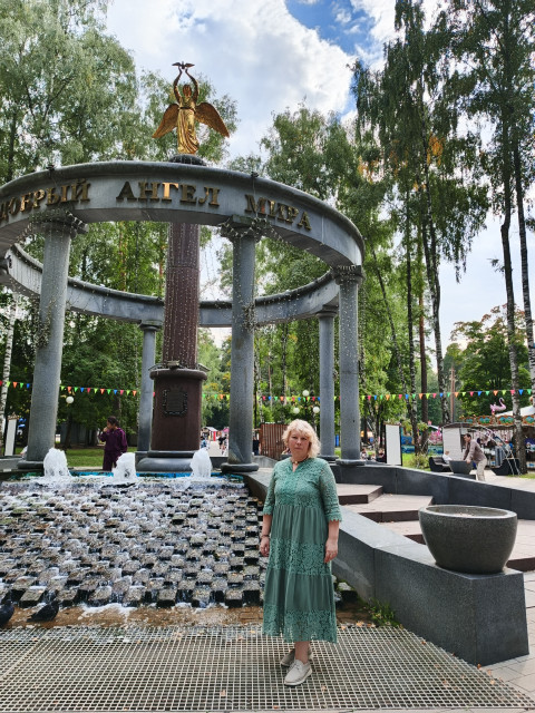 Людмила, Москва, м. Селигерская, 48 лет, 2 ребенка, 22 фото. Ищу: Своего родного  Анкета 336592. 