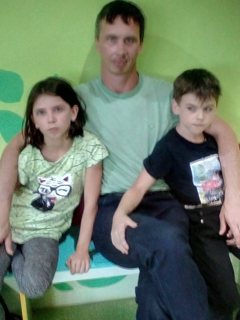 Леонид, Россия, Новосибирск, 42 года, 2 ребенка. Меня двое деток живут со мной воспитываю один