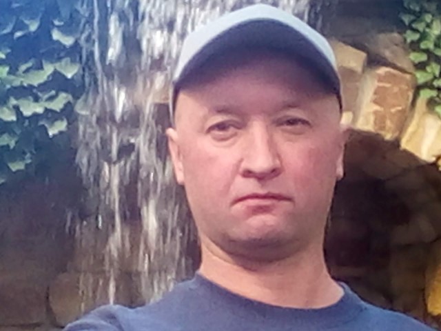 Александр, Россия, Москва, 49 лет. Хочу найти Живую. Расскажу за чашкой кофе. 