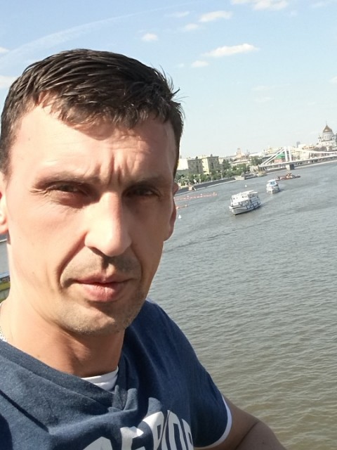 Олег, Россия, Москва, 45 лет. Познакомиться без регистрации.