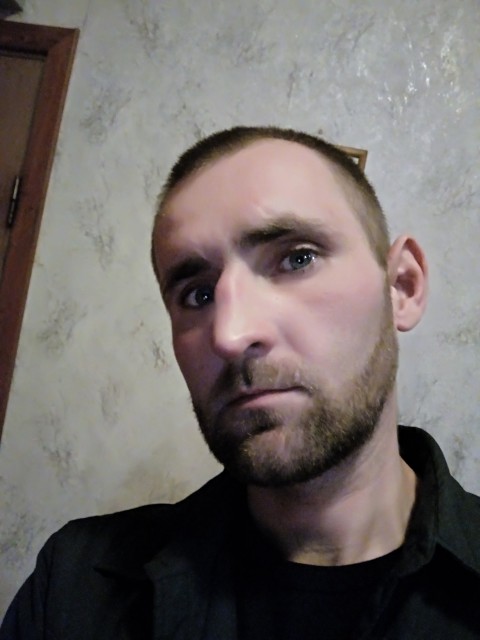 Станислав, Россия, Москва, 36 лет. Хочу найти Добрую преданую, надёжную любящую. Весёлый заботливый и преданый. 