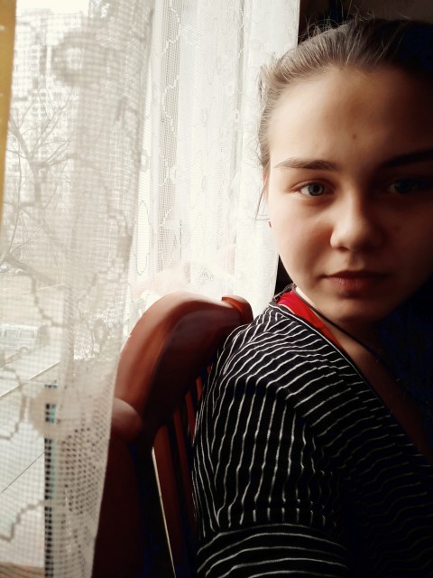 Полина, Россия, Москва, 23 года, 1 ребенок. Я мама , учусь , не работаю, хожу в храм . Ищу православного мужчину для серьезных отношений. 