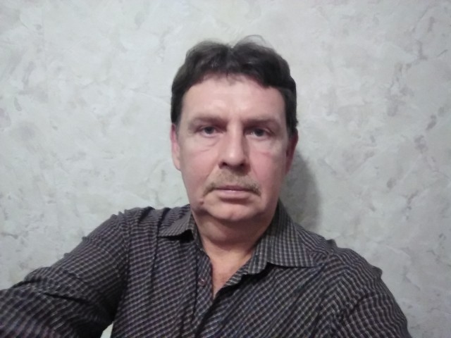 Виктор, Россия, Москва, 65 лет, 1 ребенок. Живу в ближайшем подмосковье в Лыткарино работаю. Люблю рыбалку и грибочки. 