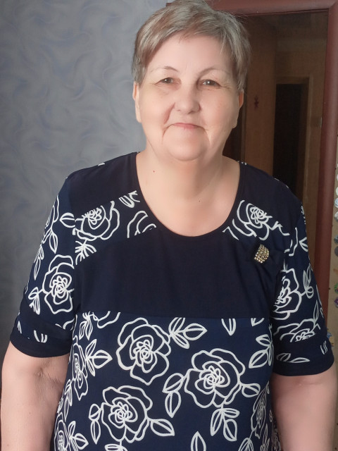 Наиля-Неля Хайбуллина, Россия, Златоуст, 63 года, 2 ребенка. Хочу найти Доброго, любящего не только своё чадо, а других детей тоже. Честного, работящего, умного. ВнимательнЯ домохозяйка и домоседка, люблю детей и это обычно взаимно. Люблю готовить что то 