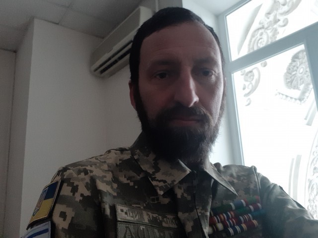 Ицик, Украина, Днепропетровск, 51 год, 2 ребенка. Хочу найти Женщину от 18 до 39. Можно с детьми. Иностранный военный советник из Израиля. Полковник. В Израиле в отставке. 