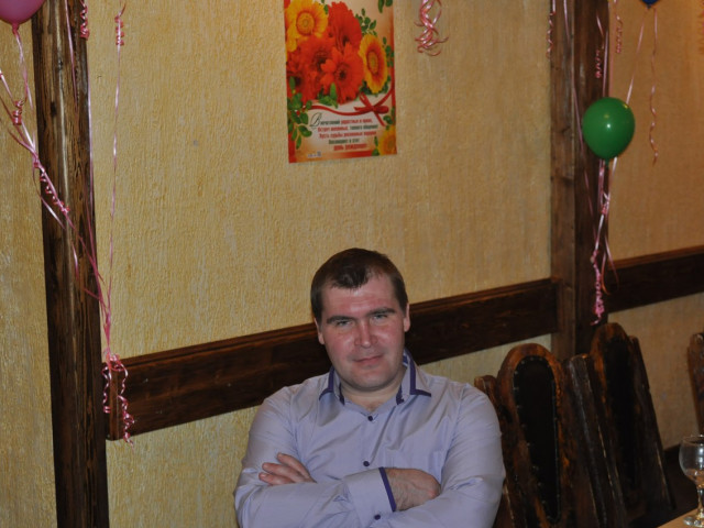 Андрей, Россия, Москва, 42 года. обычный парень с серьезными намериниями для создания семьй москвич не женат детей нет работаю и зани
