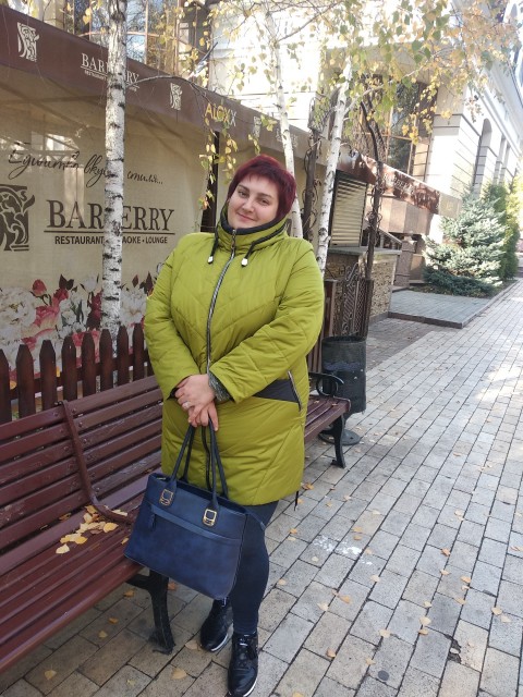 Анна, Россия, Донецк, 44 года, 1 ребенок. Хочу найти Порядочного, ответственного, честногоЯ, честная, добра, искренняя, готова к общению. 