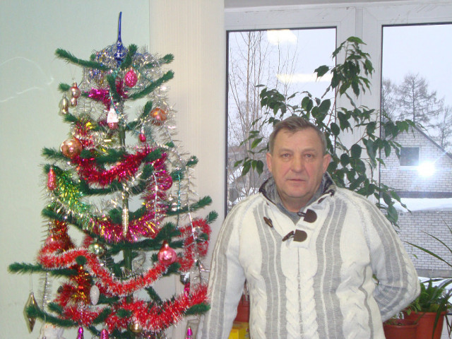 николай смирнов, Россия, Ярославль, 67 лет, 1 ребенок. Хочу найти хорошеголюблю работать