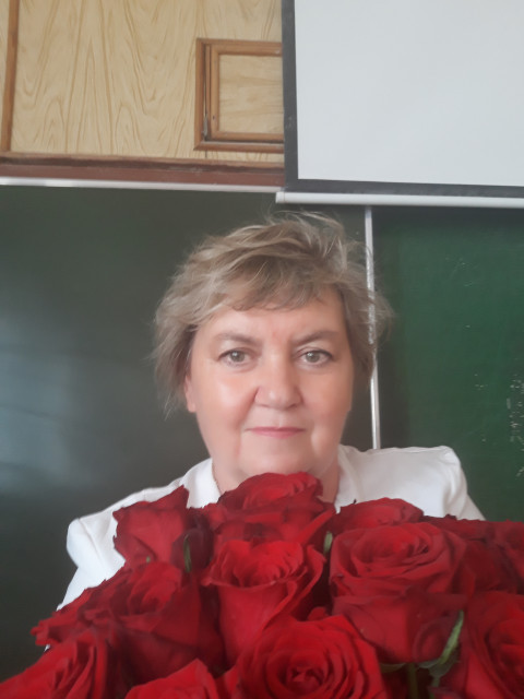 Наташа, Россия, Рязань, 61 год, 2 ребенка. Хочу найти Заботливого, доброго , преданногоДобрая, преданная, ответственная, веселая. Люблю детей. 