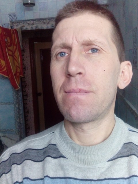Александр, Беларусь, Жлобин, 49 лет, 1 ребенок. Хочу найти Пышную, добрую, среднюю, не замужнюю, любимую, ласковую. Порядочный, честный, ласковый, приятный в общении, ищу вторую половинку. 