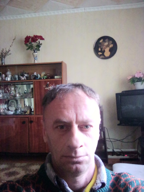 Сергей, Россия, Новопавловск, 49 лет. Он ищет её: Нормальную, страстную Простой, нормальный. 