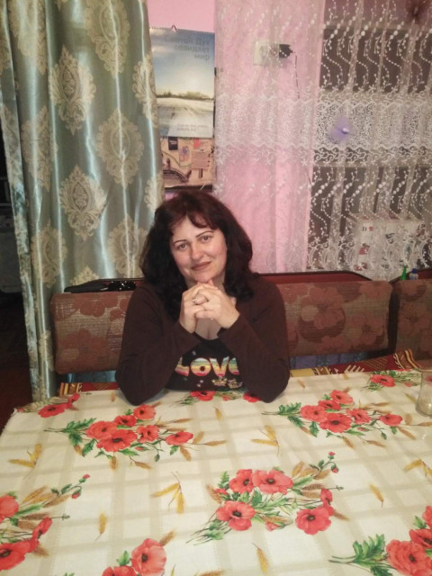 Елена, Казахстан, Шымкент, 43 года. Она ищет его: Серьёзного мужчину для создания семьи. Не серьёзных прошу не беспокоить.Познакомлюсь с серьёзным мужчиной для создания семьи.