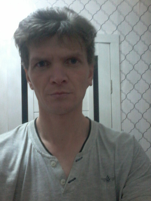 саша, Россия, Великий Новгород, 43 года. Хочу найти Красивую любящиюНе женат не пью ищу девушку