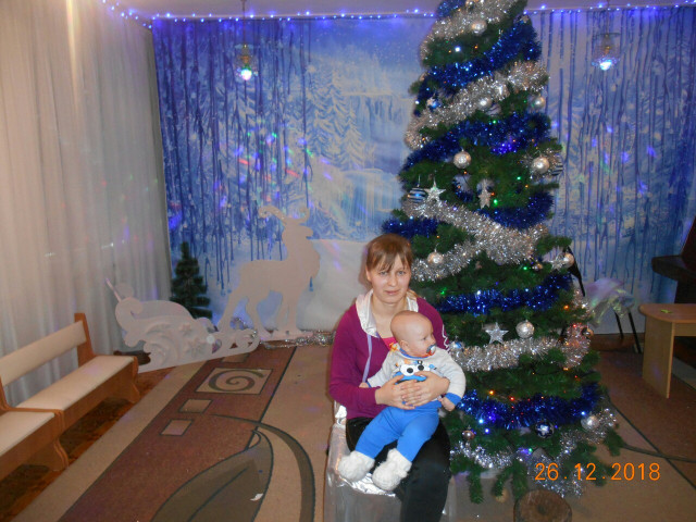 Анна, Россия, Пятигорск, 29 лет, 1 ребенок. Хочу найти Ответственного, умного, общительногоОбычная, воспитанная. Есть сын 8 месяцев