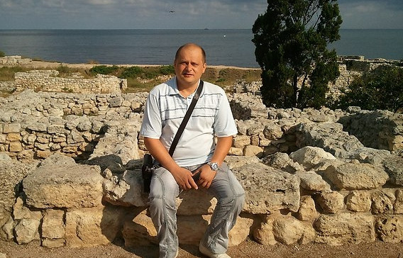 Сергей, Россия, Севастополь, 47 лет. Живу в Севастополе, вернее, вернулся обратно. До этого, Якутия-Москва-Тамбов и всё что вокруг. Не же