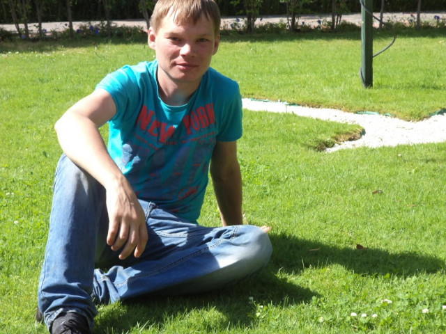Иван, Россия, Санкт-Петербург, 37 лет, 1 ребенок. Познакомлюсь для создания семьи.
