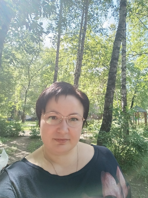 Лилия, Россия, Одинцовский район, 41 год, 2 ребенка. Хочу найти свою вторую половинку)) Адекватного мужчину для любви и жизни, с серьезными намерениями. Я родилась и живу в Подмосковье. Воспитываю детей двойняшек (дочь и сын, по 12 лет)