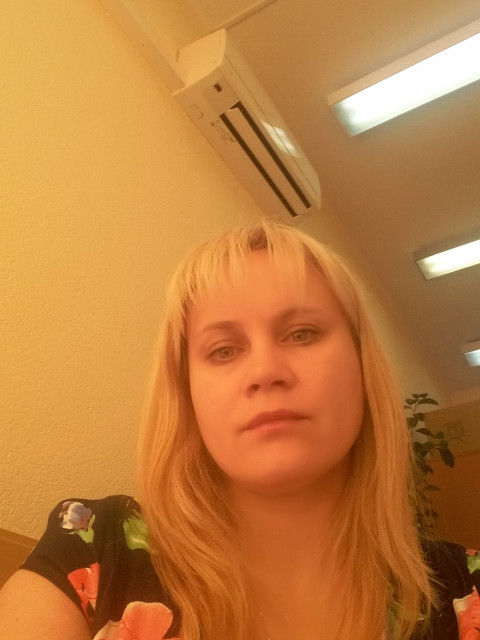 Анна, Россия, Москва, 46 лет. Познакомлюсь для серьёзных отношений и создания семьи. Высшее образование
