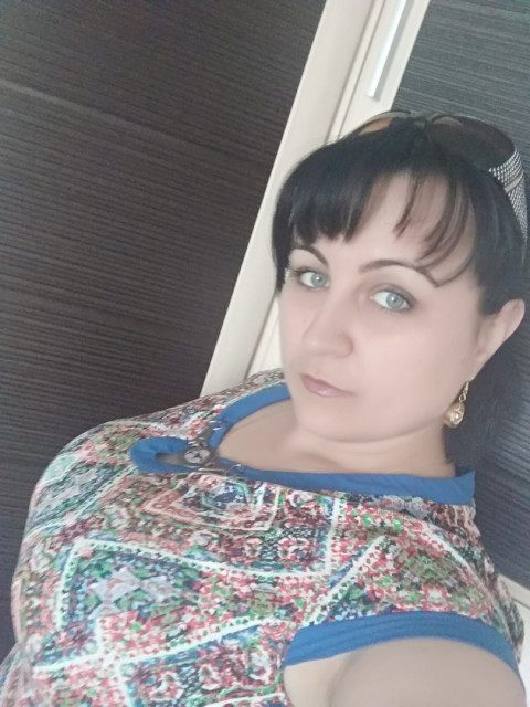 Ирина, Россия, Саратов, 33 года. Сайт знакомств одиноких матерей GdePapa.Ru