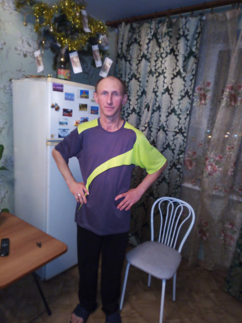Алексей, Россия, Хабаровск, 52 года. Простой спокойный умный  очень стиснительный