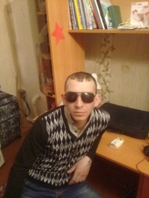 Сергей, Россия, Бийск, 33 года. Познакомлюсь для серьезных отношений и создания семьи.