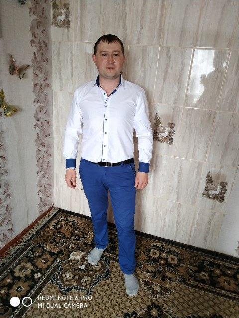 Виктор, Россия, Дебальцево, 36 лет. Хочу познакомиться