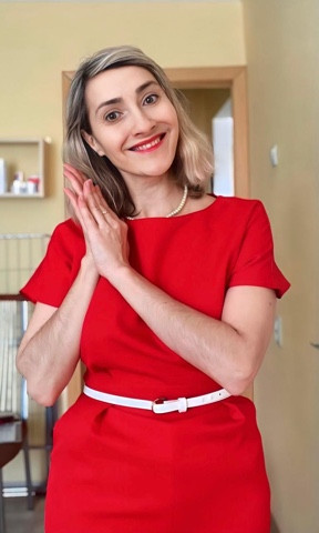 Анастасия, Россия, Хабаровск, 47 лет, 1 ребенок. Тёплая, глубокая, и ценю красоту в мелочах. Люблю эстетику, свежую клубнику и запах будущего — это п