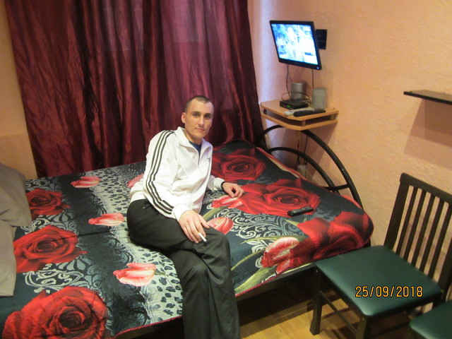 Денис, Россия, Краснодар, 39 лет. Хочу найти Добрую умную красивуюРаскажу при общении