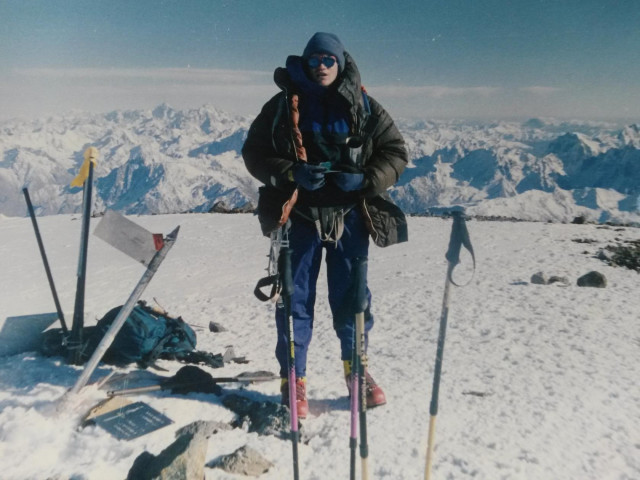 На вершине Эльбруса в свой день рождения 1996
