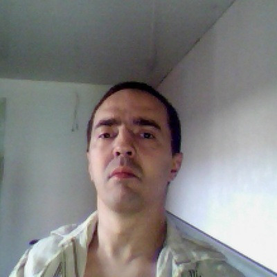 Виталий, Россия, Зерноград, 36 лет. Я Виталий 31 год я без жены и детей и думаю,что уже начинать искать вторую половину,не от красоты вс