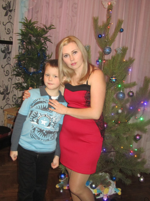 Татьяна, Россия, Санкт-Петербург, 43 года, 2 ребенка. мать содержу 2 детей ищу спутника жизни