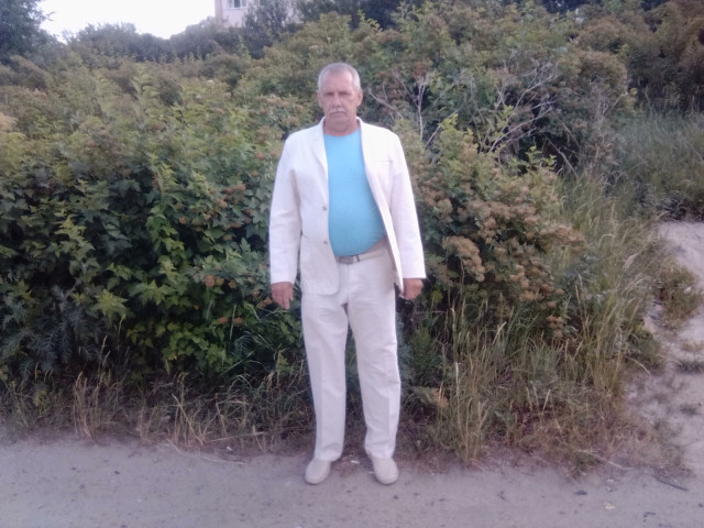 Евгений, Россия, Воскресенск, 64 года. Работаю ищут женщину