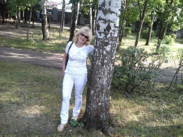 Светлана, Россия, Москва, 64 года, 2 ребенка. Она ищет его: Хочу встретить доброго , порядочного, заботливого мужчину для совместной жизни. Добрая, порядочная, открытая. 