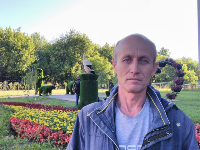 Фирдаус, Россия, Малмыж, 52 года. Он ищет её: Ласковую, любящую, понимающую. Нормальный, адекватный. 