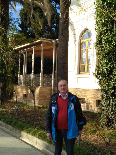 саша, Москва, м. Полежаевская, 66 лет. рад познакомиться