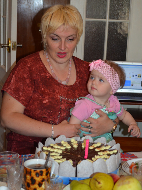 СВЕТЛАНА, Украина, Чернигов, 48 лет, 1 ребенок. жизнерадостная и симпатичная-люблю детей-много лет работаю с ними.буду рада знакомству с непьющим и 