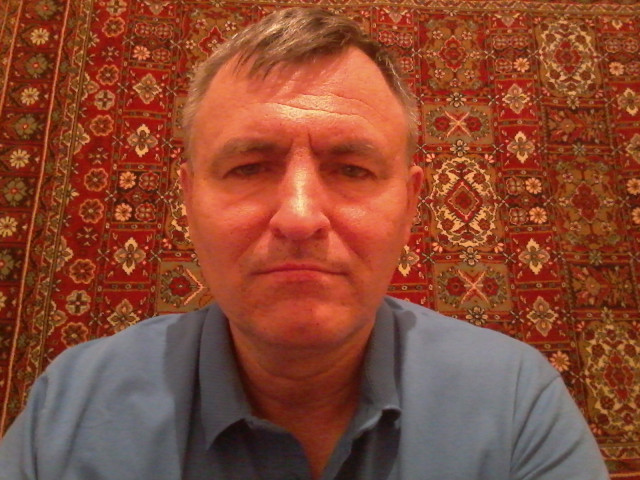 Владимир, Россия, Джанкой, 54 года. При общении