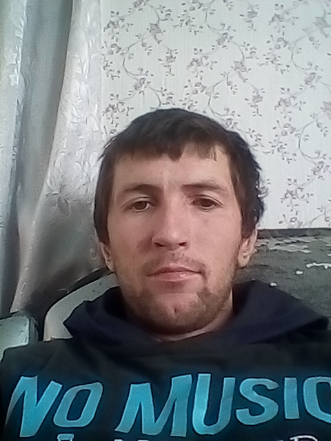 Алексей, Россия, Красноярск, 31 год. Люблю спорт музыку