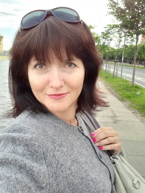 Вероника, Россия, Санкт-Петербург, 52 года, 1 ребенок. Хотелось бы встретить свободного, самодостаточного, адекватного мужчину со схожими интересами и реал