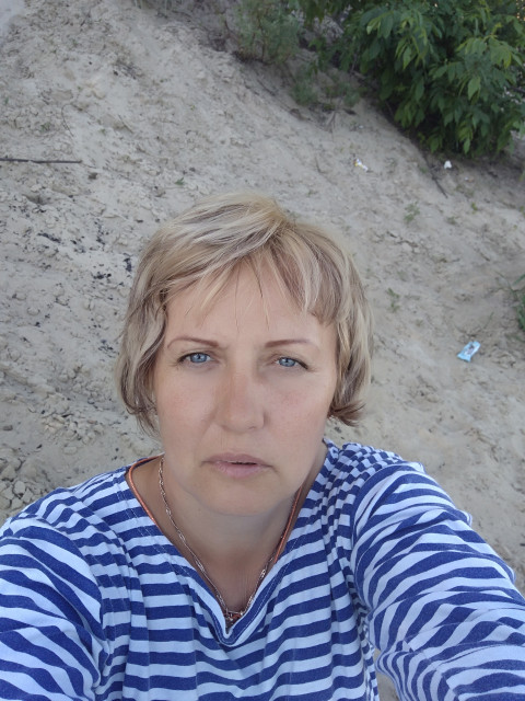 Светлана, Россия, Воронеж, 44 года, 3 ребенка. Хочу найти заботливого  нежного защитника 