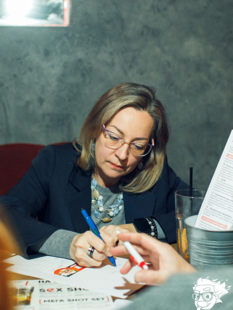 Яна  Викторовна, Москва, м. Шипиловская, 47 лет, 2 ребенка. Ищу: В поисках состоявшегося мужчины, который ценит живой ум, самостоятельность и готовность к новым маршрутам...  Анкета 386333. 