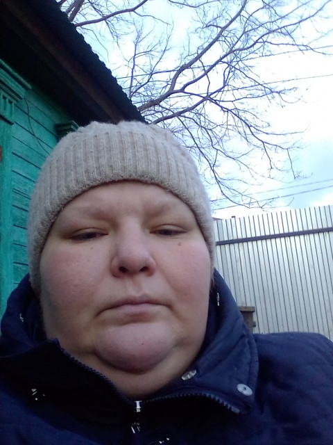 Алёна, Россия, Оренбург, 40 лет, 1 ребенок. Я инвалид 2 группы ,надеюсь встретить мужчину который меня полюбит какая я есть.