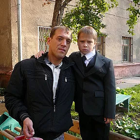николай Никольский, Россия, 47 лет, 1 ребенок. Хочу найти простого и чесновапростой и не богатый и рад тому что  есть