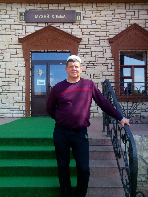 Иршат, Россия, Казань, 51 год. Он ищет её: Добрую Жизне радостный