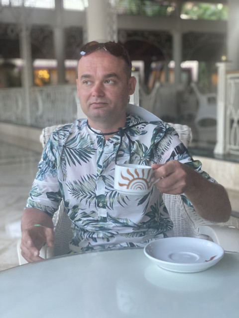 Юрий, Россия, Москва, 40 лет. Познакомлюсь для серьезных отношений и создания семьи.