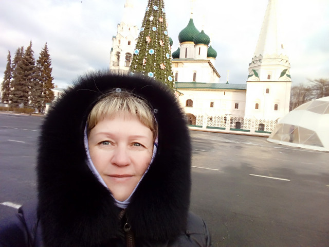Елена, Россия, Ярославль, 47 лет, 1 ребенок. Хочу найти ...... порядочного и доброго ! 