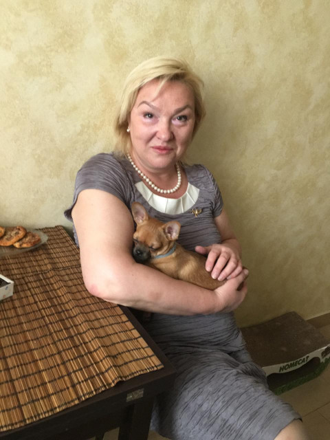 Екатерина, Россия, Москва, 58 лет, 2 ребенка. Хорошая женщина, с юмором без материальных и жилищных проблем.Люблю путешествия, собак, друзей, баню