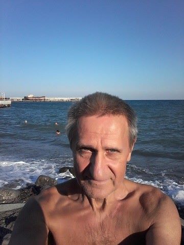 владимир солопов, Россия, Ялта, 65 лет, 1 ребенок. Он ищет её: не курящую не хищниканормальная пенсия люблю ходить на море не курю не зло употребляю